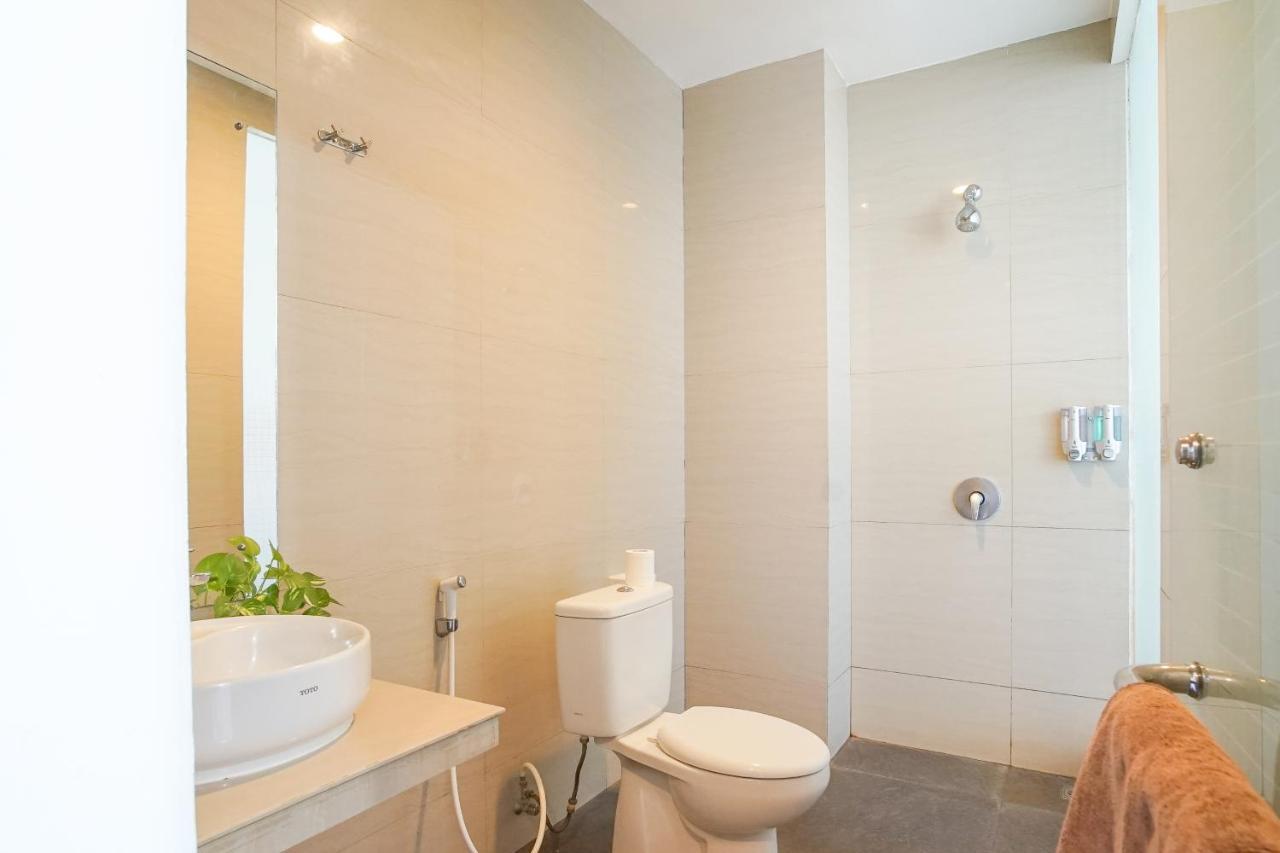 Hotel Royal Manado Extérieur photo