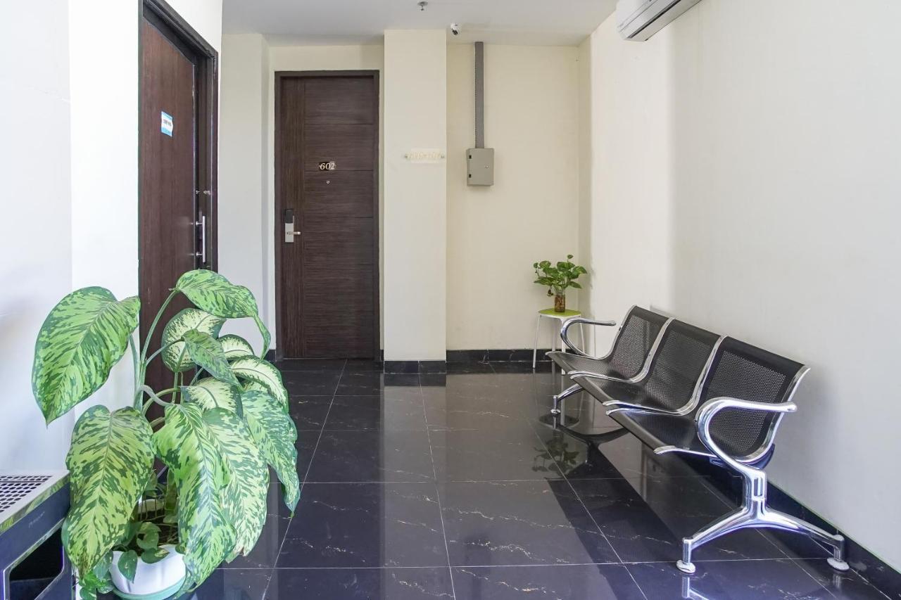 Hotel Royal Manado Extérieur photo